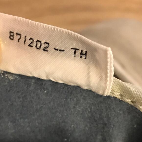 Nike Vintage ACG Mid Top Suede Gray Boots Women's Size 8 Made In Korea - Picture 8 of 9